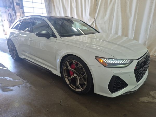 2025 Audi RS 6 AVANT PERFORMANCE Performance quattro