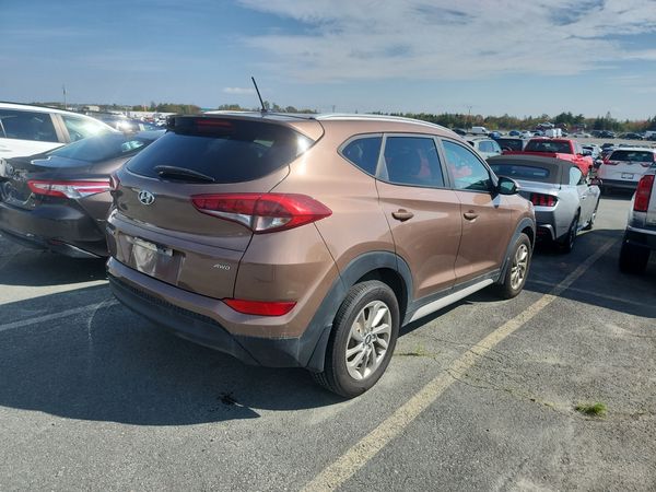 2017 Hyundai Tucson Awd 4dr 2.0l Premium