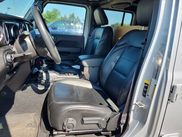 2023 Jeep Wrangler SAHARA ALTITUDE