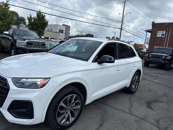 2025 Audi Q5 45 TFSI quattro quattro Premium