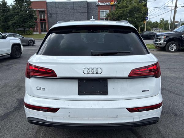 2025 Audi Q5 45 TFSI quattro quattro Premium