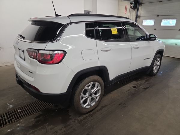 2026 Jeep COMPASS NORTH Latitude/North