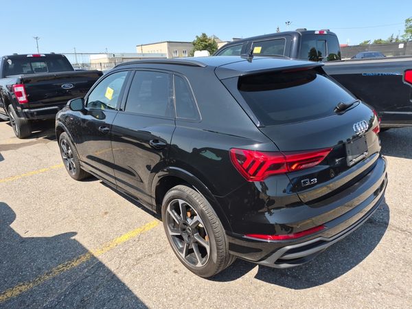2023 Audi Q3 TECHNIK quattro Technik