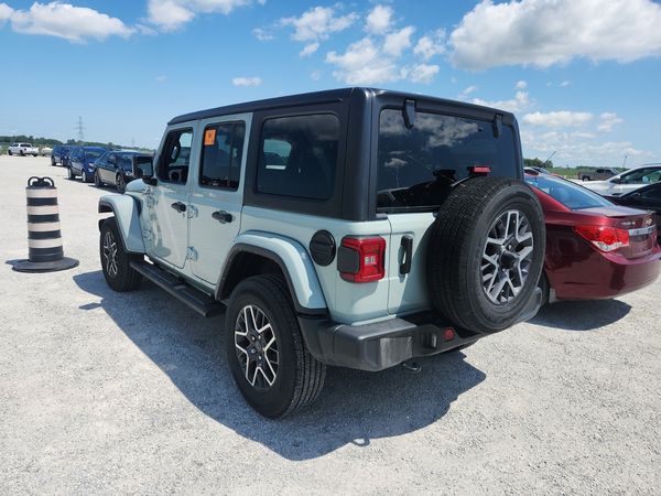 2024 Jeep Wrangler 4 Door 4x4 Sahara