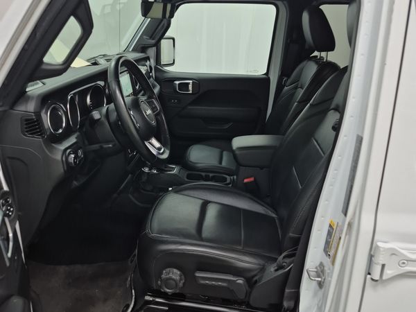 2023 Jeep Wrangler SAHARA ALTITUDE