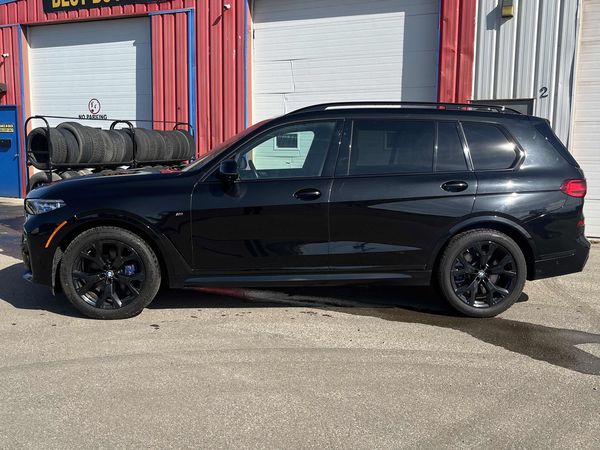 2020 BMW X7 M50i