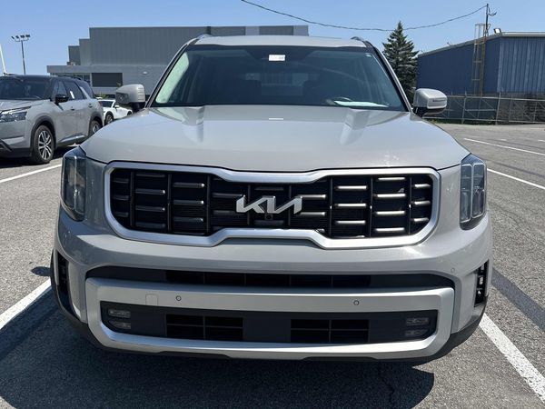 2025 Kia Telluride SX Limited AWD w/Black Interior