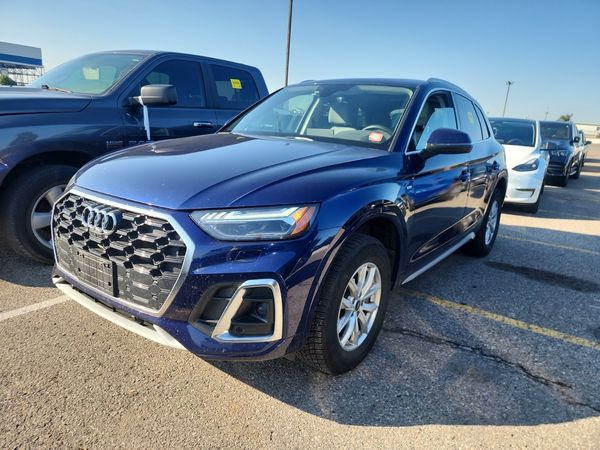 2023 Audi Q5 TECHNIK