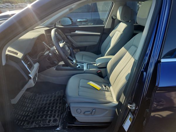 2023 Audi Q5 TECHNIK S Line quattro Prestige