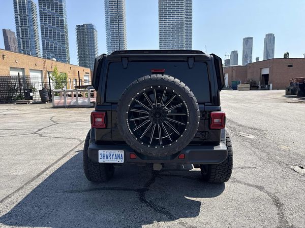 2021 Jeep Wrangler Unlimited Sahara 80th Anniversary