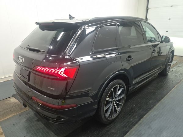 2023 Audi Q7 PROGRESSIV quattro Progressiv