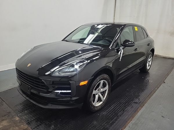 2021 Porsche MACAN AWD