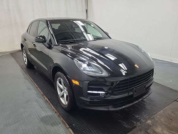 2021 Porsche MACAN AWD Base