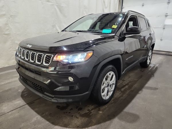 2026 Jeep COMPASS NORTH Latitude/North