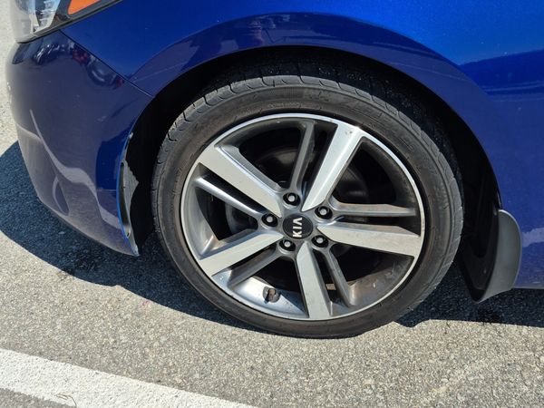2017 Kia FORTE SX EX Premium, SX