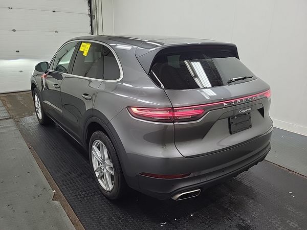 2023 Porsche Cayenne AWD