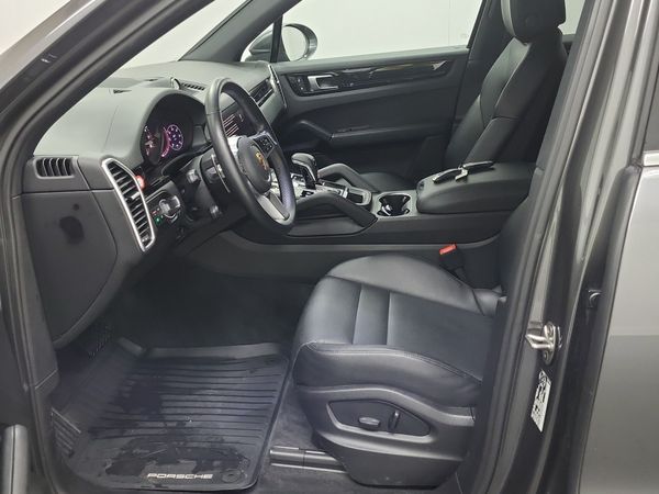 2023 Porsche Cayenne AWD