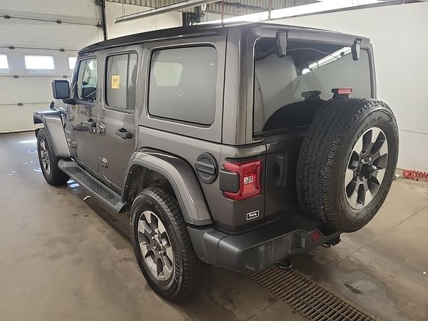 2022 Jeep Wrangler UNLIMITED SAHARA