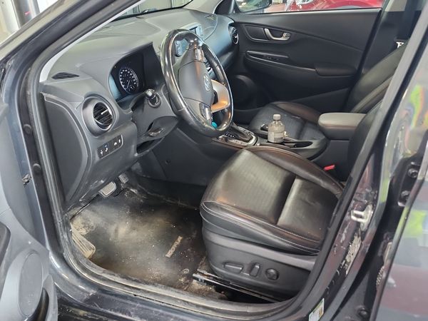 2021 Hyundai KONA LUXURY-4D UTILITY AWD SEL Plus, NIGHT