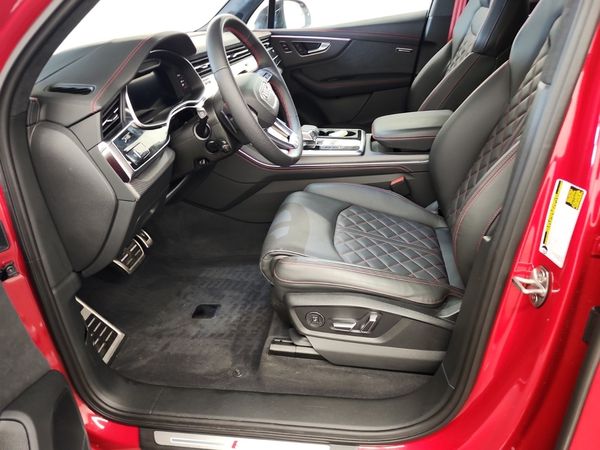2026 Audi SQ7 4.0 TFSI QUATTRO quattro Premium Plus