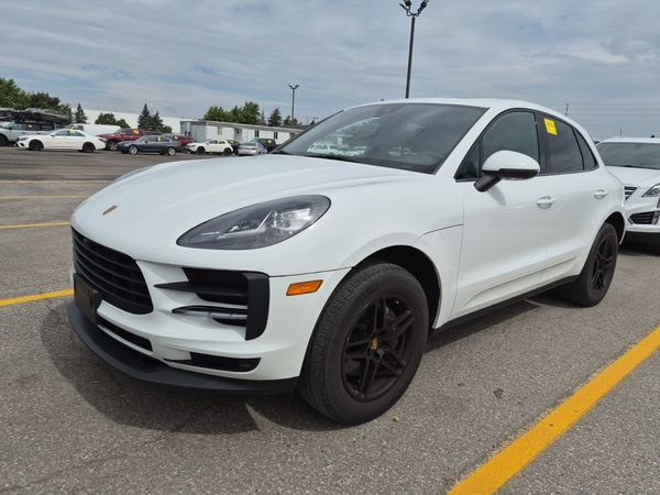 2021 Porsche MACAN AWD Base