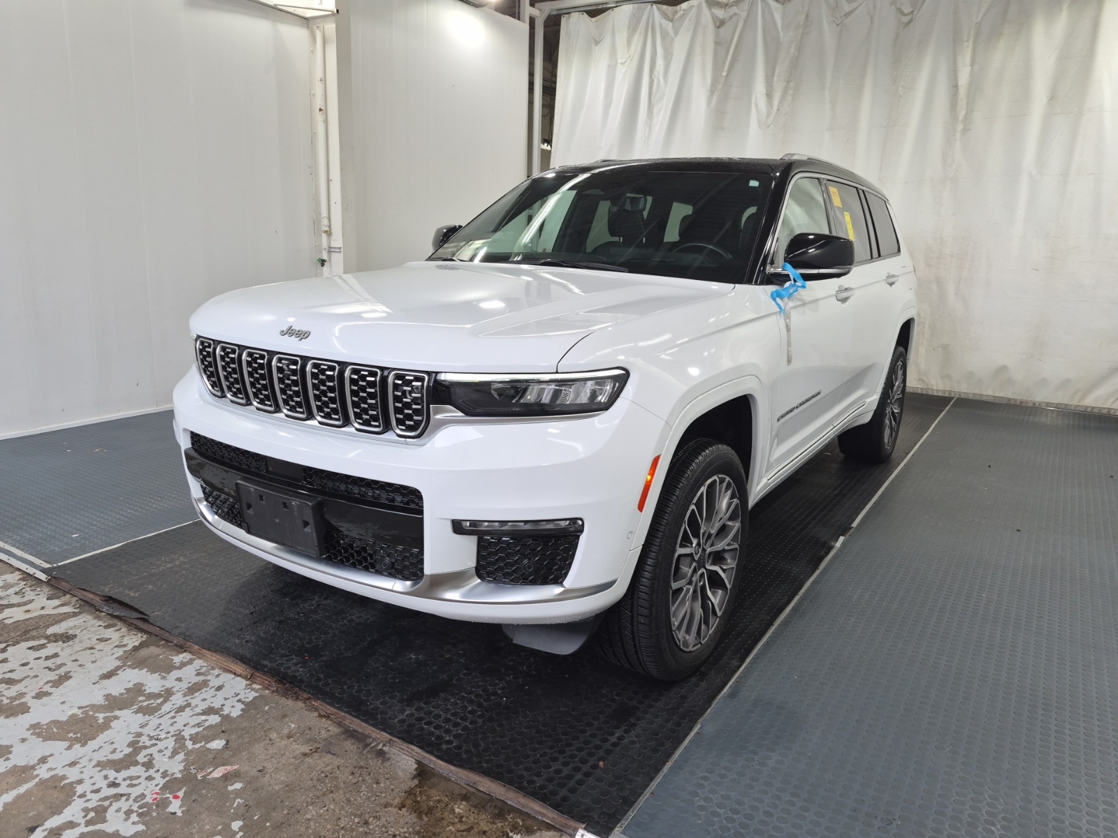 2023 Jeep Grand Cherokee L SUMMIT RESERVE Summit, Summit Reserve