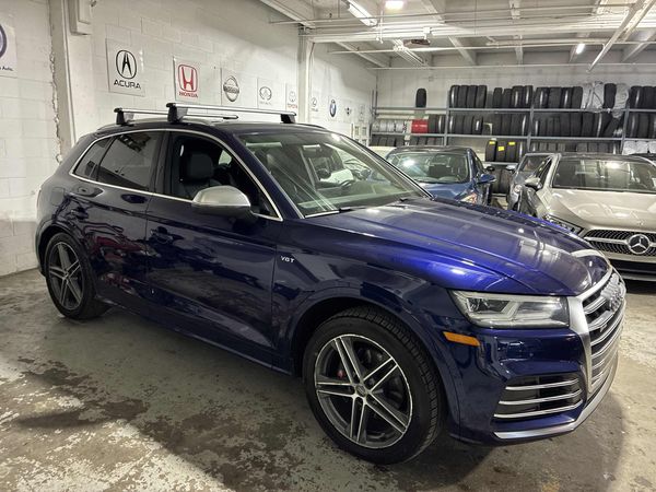 2018 Audi SQ5 Progressiv quattro Premium Plus