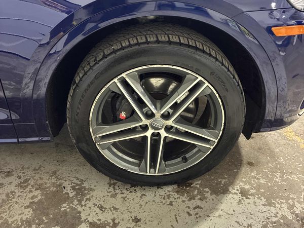 2018 Audi SQ5 Progressiv quattro Premium Plus
