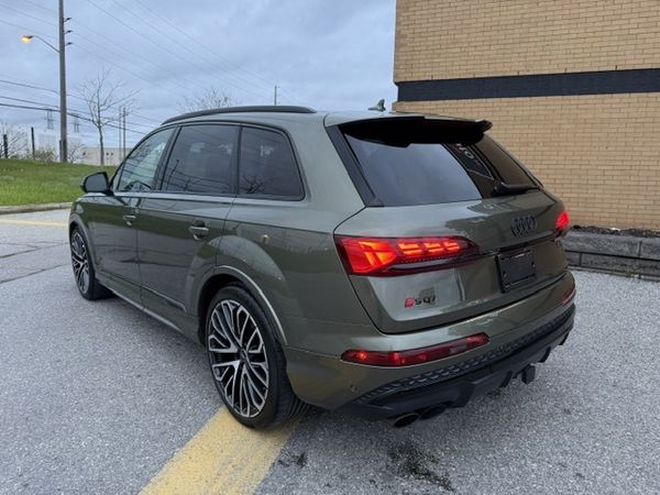 2025 Audi SQ7 4.0 TFSI quattro quattro Premium Plus