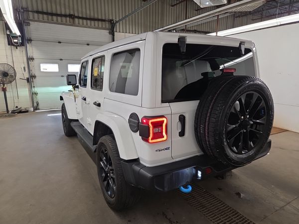2022 Jeep Wrangler 4xe UNLIMITED SAHARA