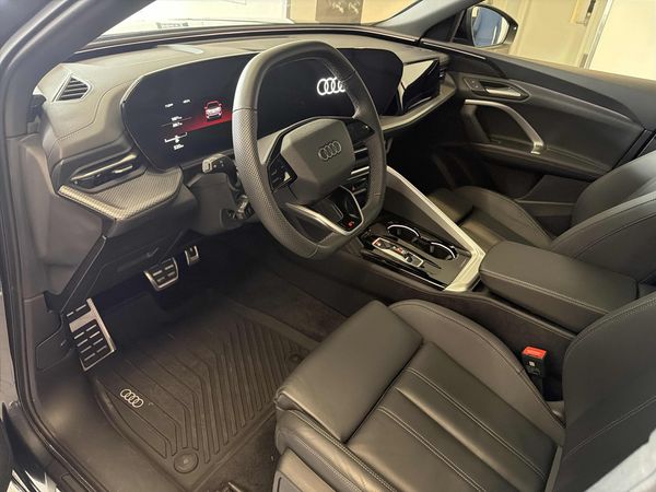 2025 Audi Q5 2.0 TFSI quattro