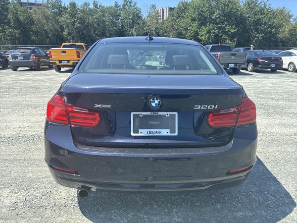2014 BMW 3 Series 320i xDrive