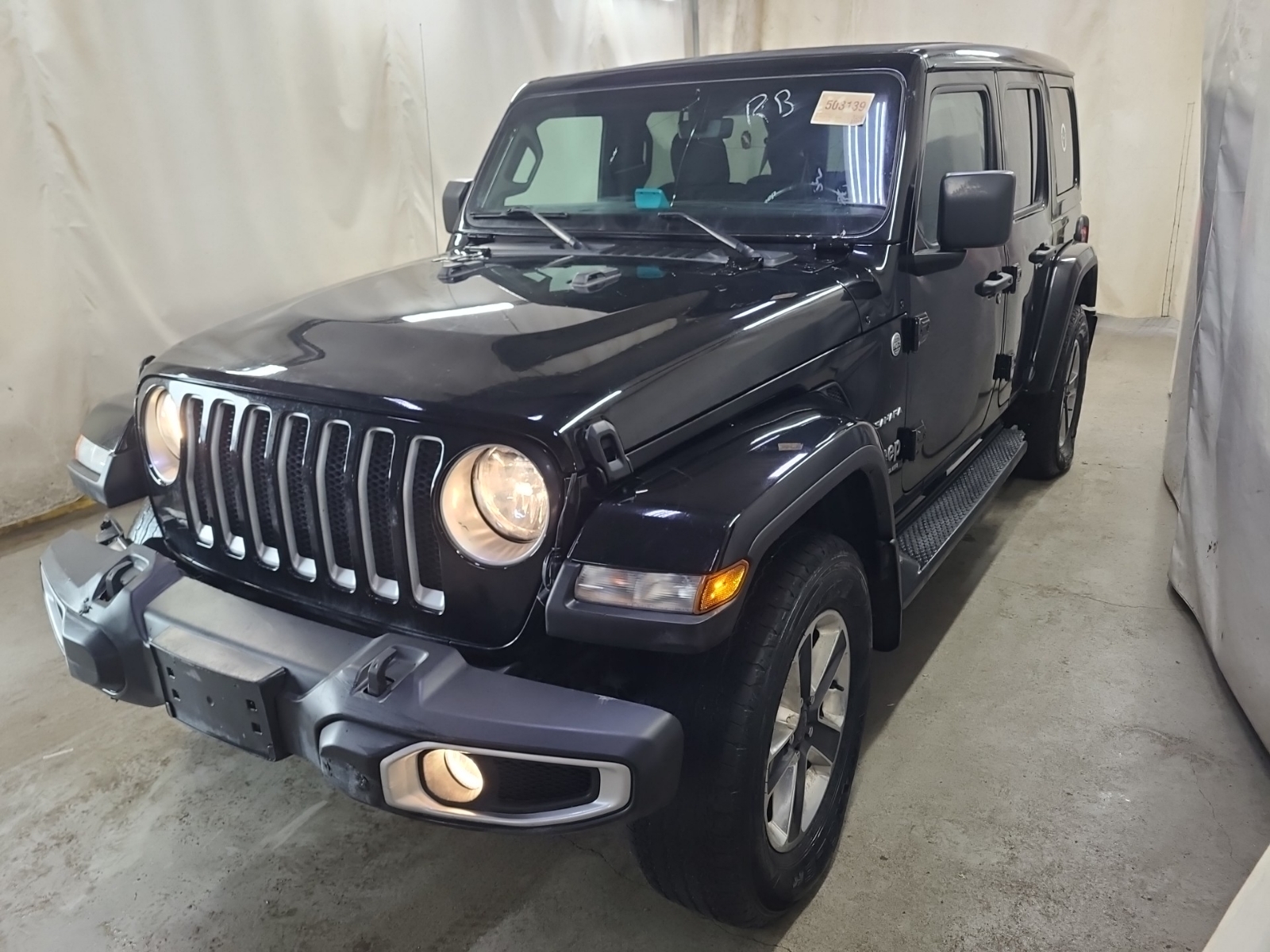 2023 Jeep Wrangler SAHARA