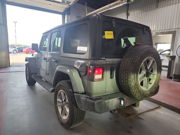 2022 Jeep Wrangler UNLIMITED SAHARA