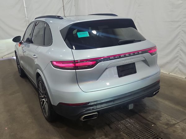 2019 Porsche Cayenne BASE