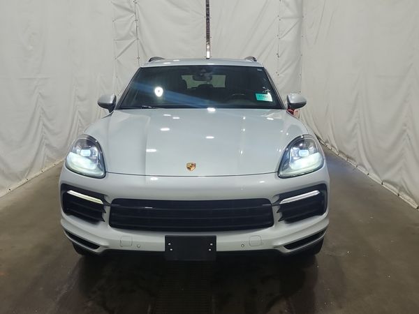 2019 Porsche Cayenne BASE