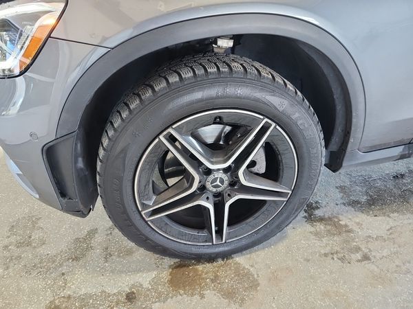 2021 Mercedes-Benz GLC GLC 300 GLC300-4M