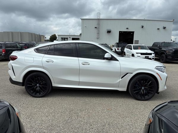 2021 BMW X6 xDrive40i