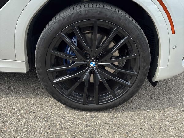 2021 BMW X6 xDrive40i