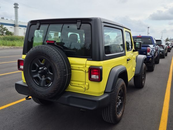 2024 Jeep Wrangler SPORT
