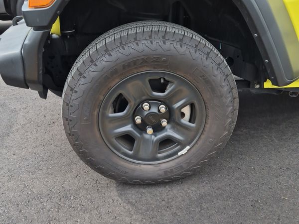 2024 Jeep Wrangler SPORT