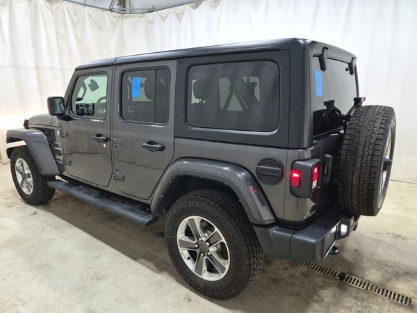 2021 Jeep Wrangler UNLIMITED SAHARA