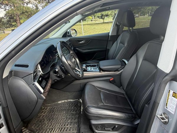 2019 Audi Q8 Progressiv Premium