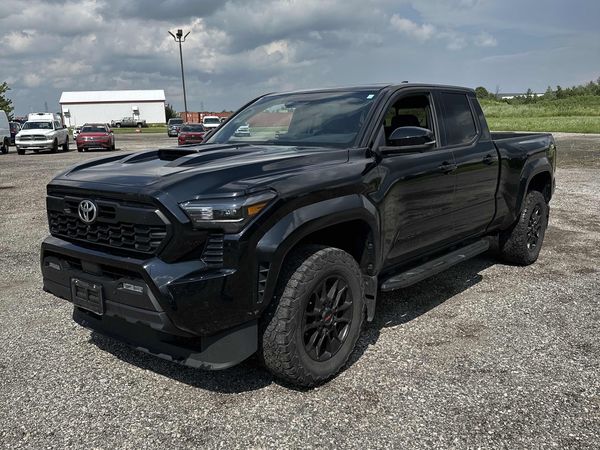 2025 Toyota Tacoma 4x4 Double Cab Auto