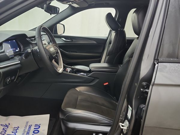 2023 Jeep Grand Cherokee 4x4 Altitude Laredo, Altitude