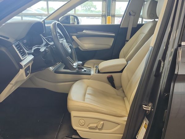 2022 Audi Q5 PROGRESSIV