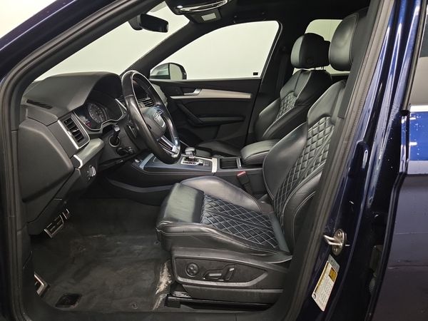 2018 Audi SQ5 PROGRESSIV quattro Premium Plus