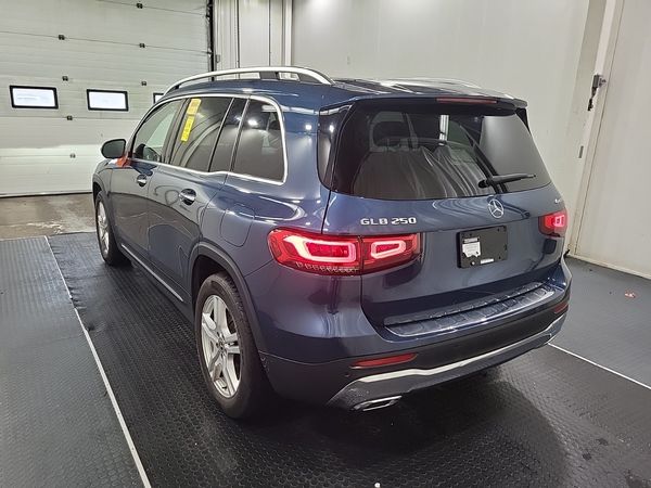 2022 Mercedes-Benz GLB GLB 250 GLB250 / GLB250 4MATIC