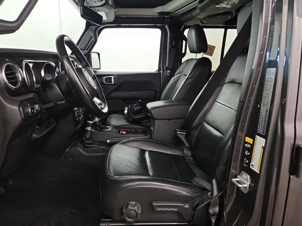 2022 Jeep Wrangler UNLIMITED SAHARA ALTITUDE