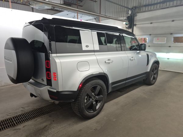 2023 Land Rover DEFENDER SE 110 SE